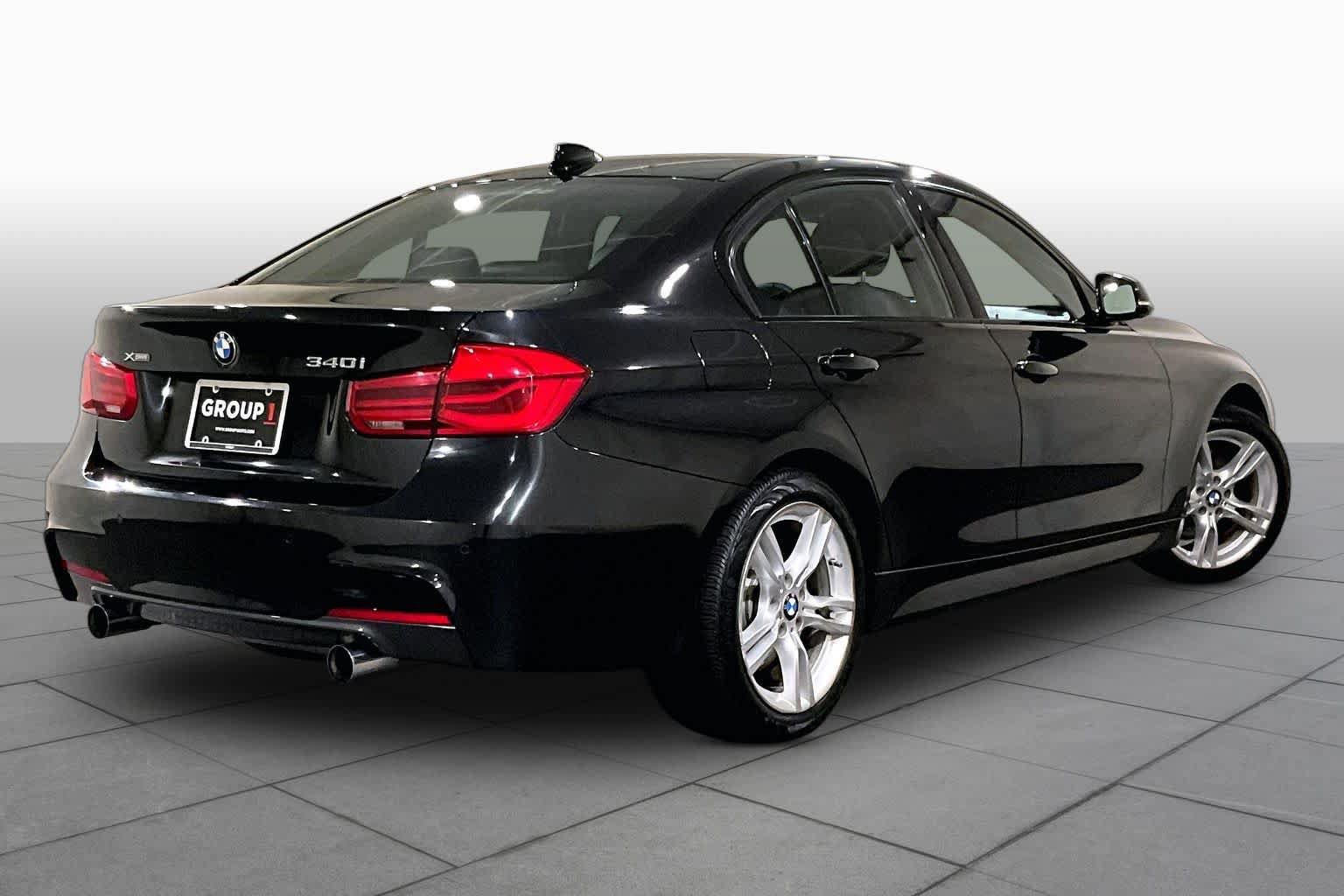 Used 2016 BMW 340i xDrive Sedan AWD/4WD image 12
