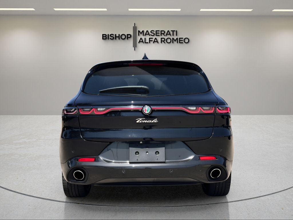 Used 2024 Alfa Romeo Tonale Veloce AWD/4WD image 4