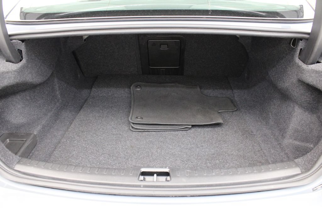 Certified 2024 Volvo S60 B5 Core FWD image 32