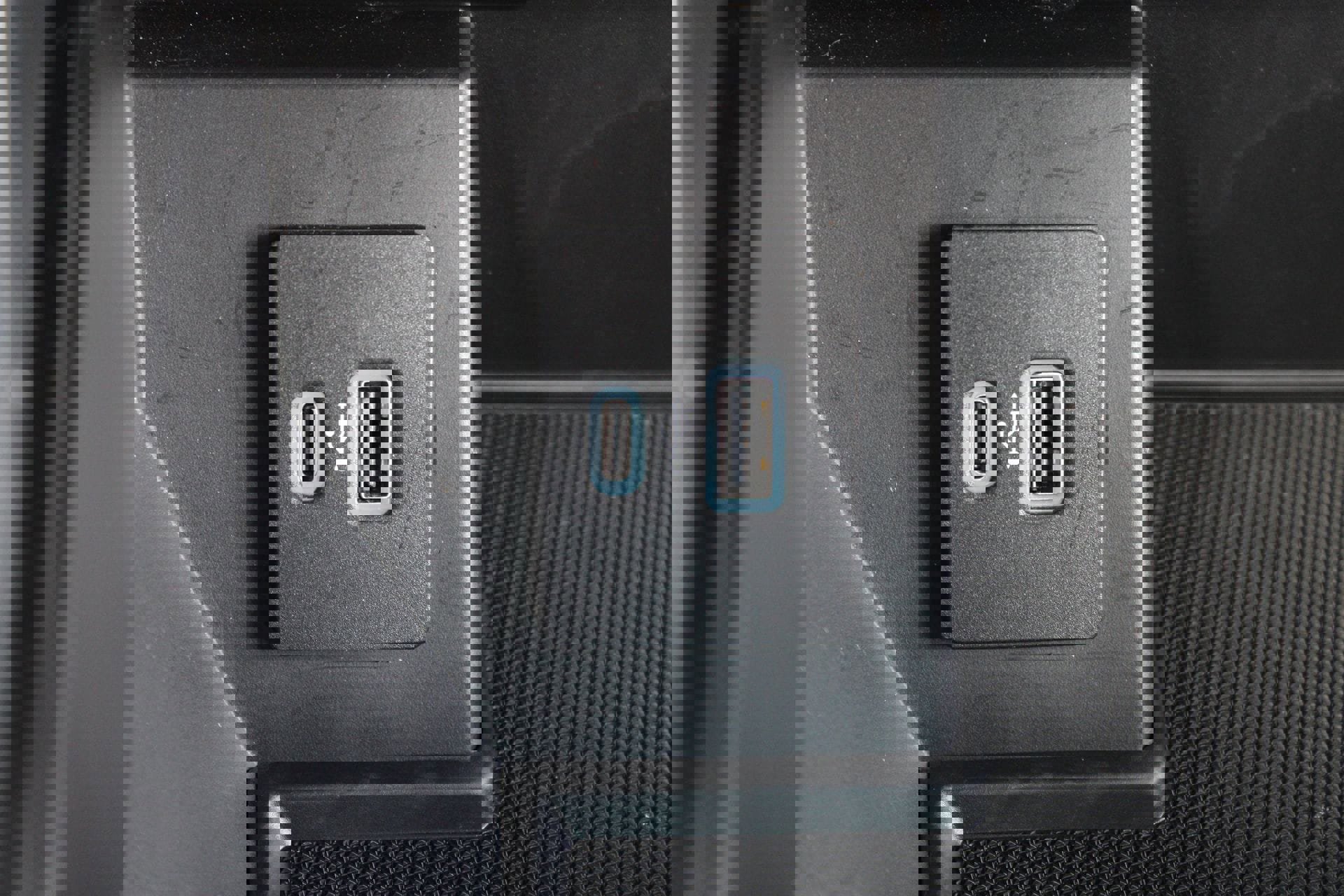 Used 2021 Ford F150 Lariat w/ FX4 Off-Road Package image 42