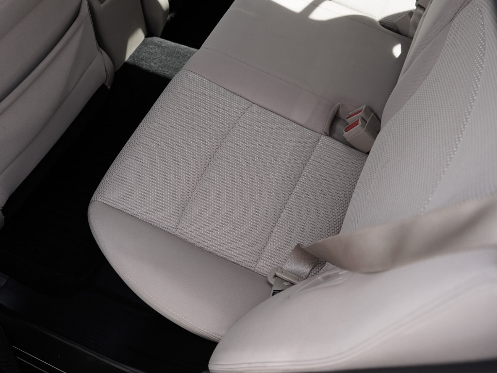 Used 2015 Subaru Outback 2.5i Premium AWD/4WD image 30