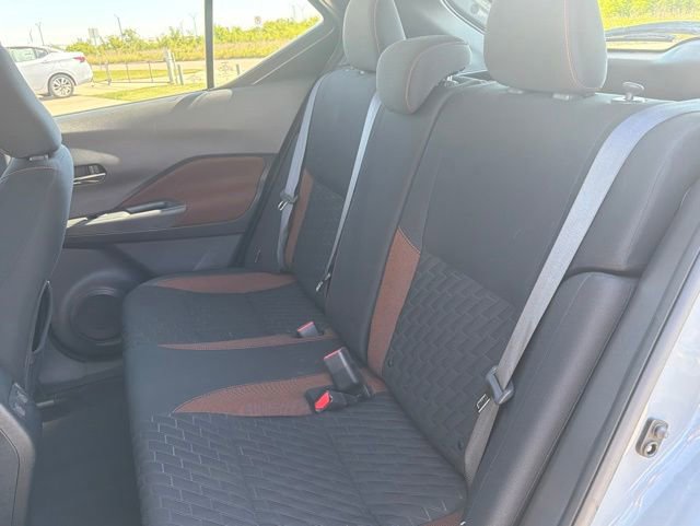 Used 2021 Nissan Kicks SR FWD image 6