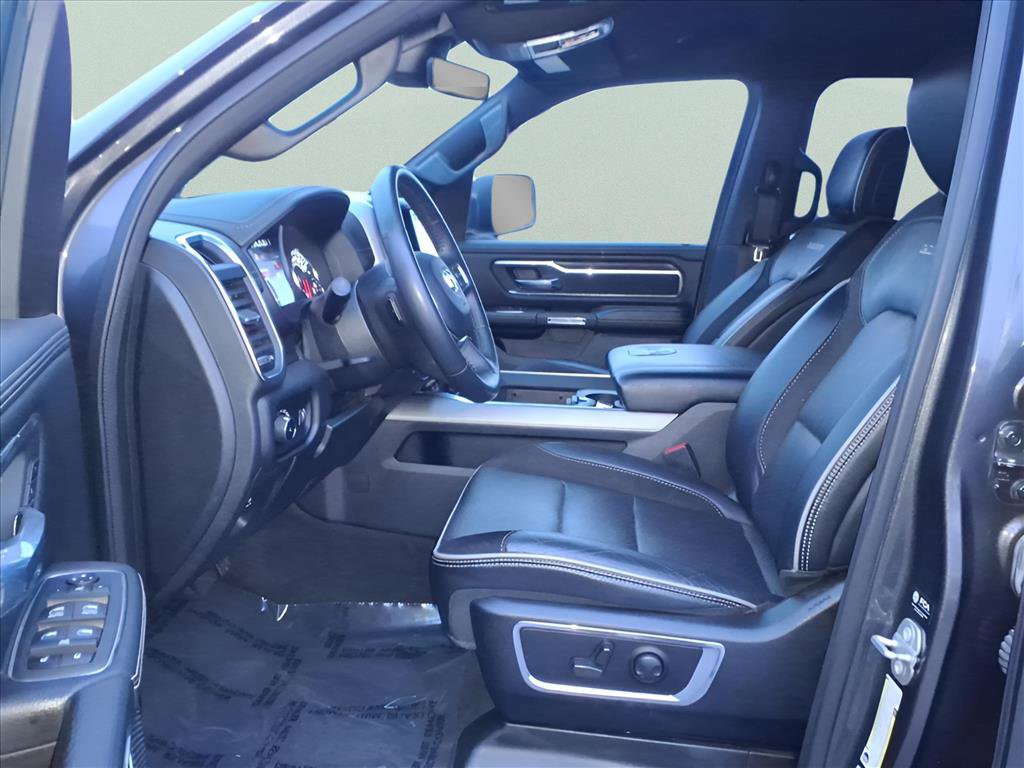 Used 2024 RAM 1500 Laramie image 9