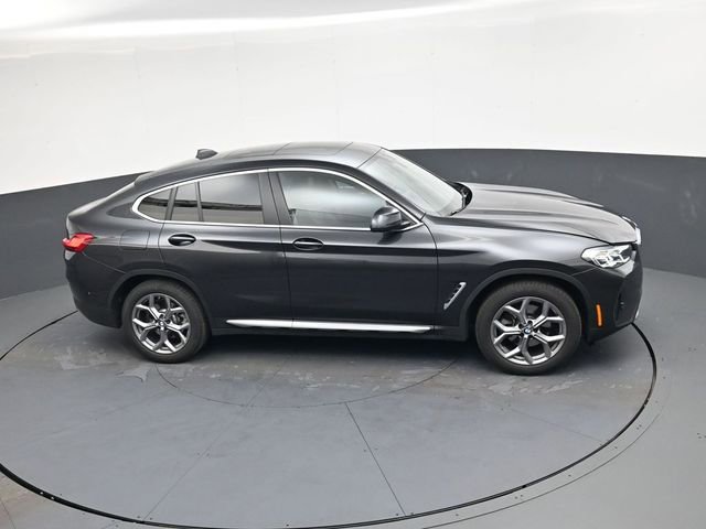Used 2025 BMW X4 xDrive30i AWD/4WD image 28