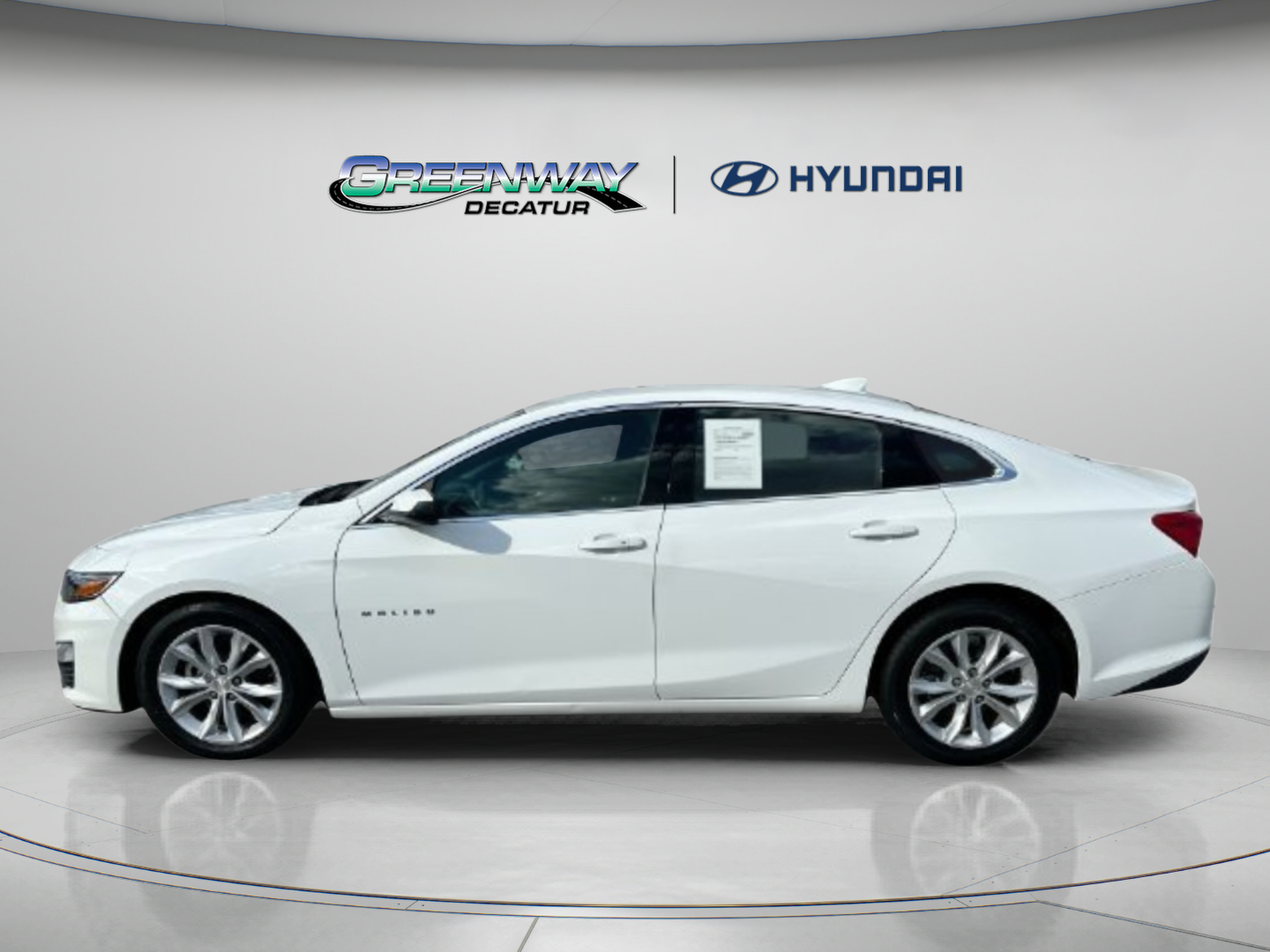 Used 2023 Chevrolet Malibu LT FWD image 5