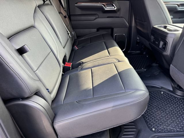 Certified 2025 Chevrolet Silverado 1500 LT w/ Z71 Off-Road Package AWD/4WD image 9