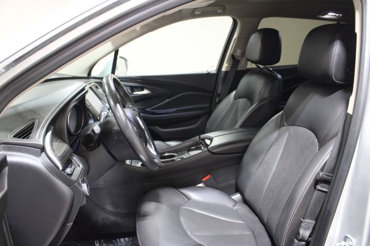 Used 2018 Buick Envision Essence image 18