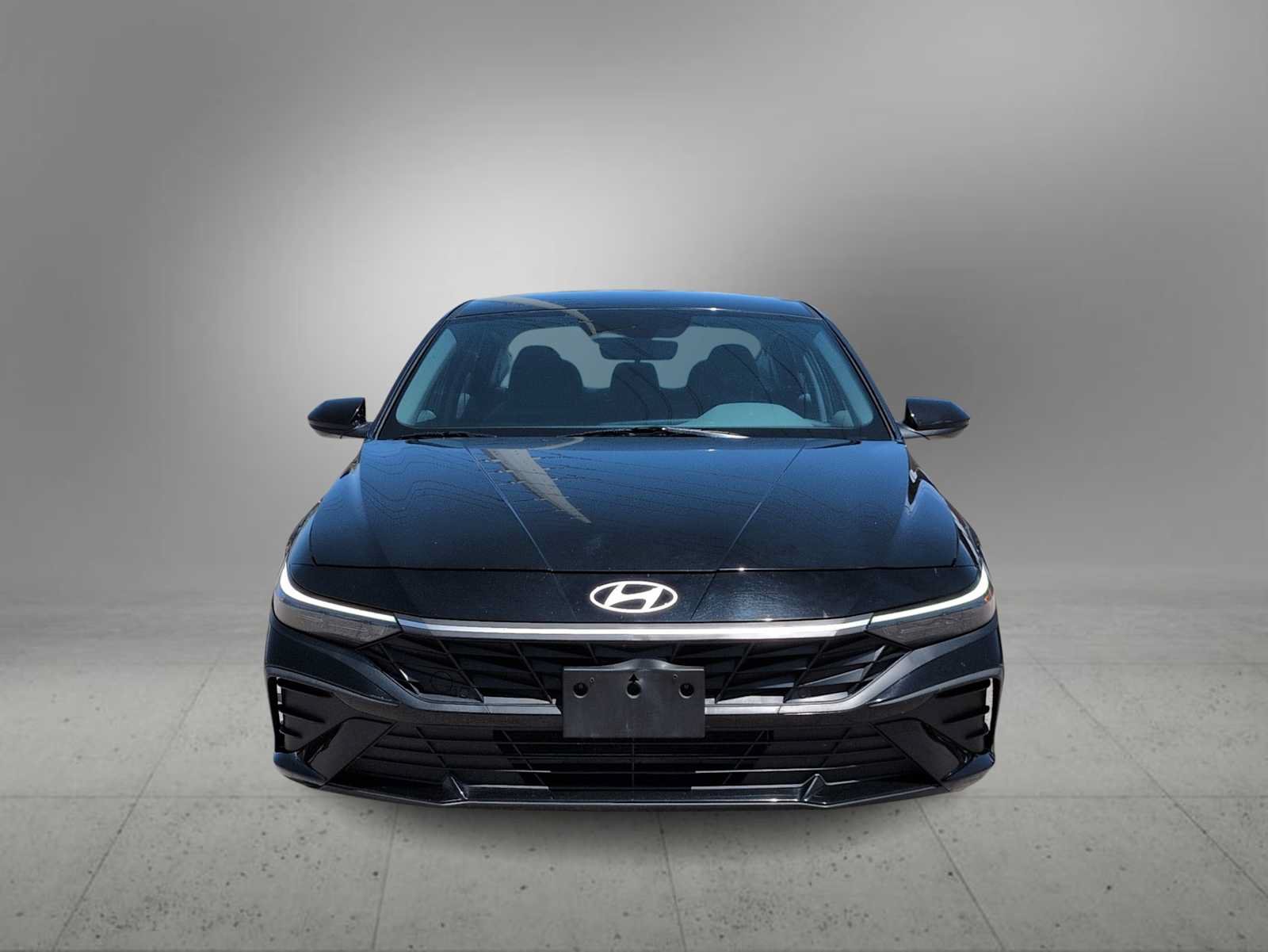 Certified 2024 Hyundai Elantra SEL FWD image 3