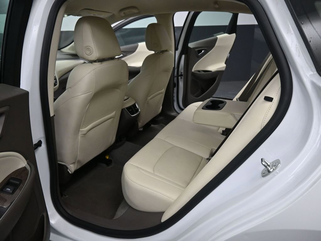 Used 2024 Chevrolet Malibu LT image 26
