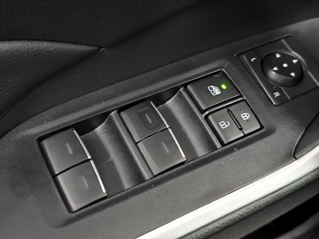 Certified 2024 Toyota RAV4 XLE FWD image 23