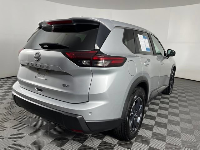 Used 2024 Nissan Rogue SV FWD image 12