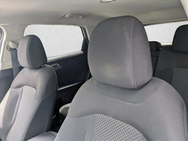 Used 2023 Kia Sportage LX FWD image 17