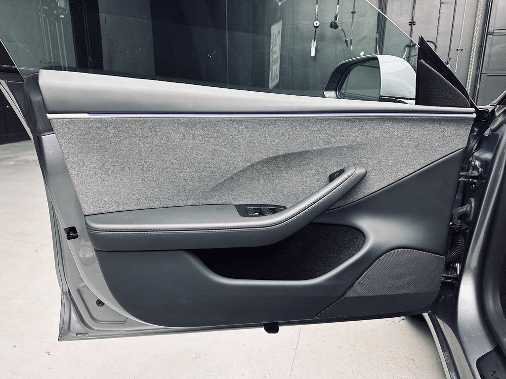 Used 2025 Tesla Model 3 Long Range RWD image 29