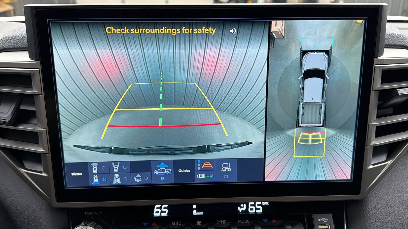 Used 2025 Toyota Tundra Limited image 22