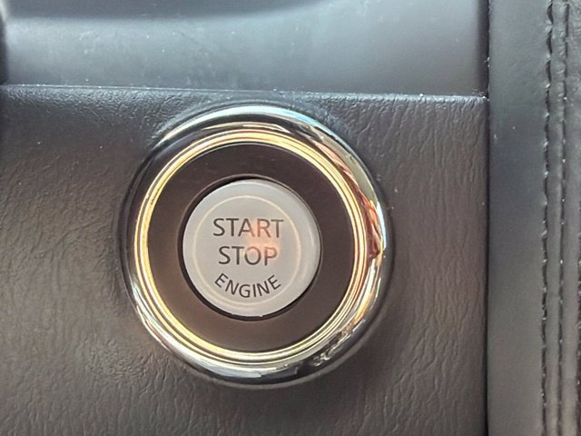 Used 2024 Nissan Armada SV AWD/4WD image 30