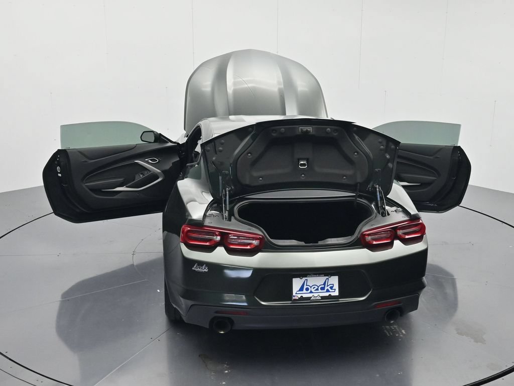 Used 2020 Chevrolet Camaro LT RWD image 41