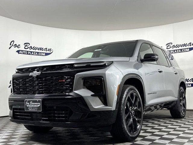 New 2026 Chevrolet Traverse RS image 3