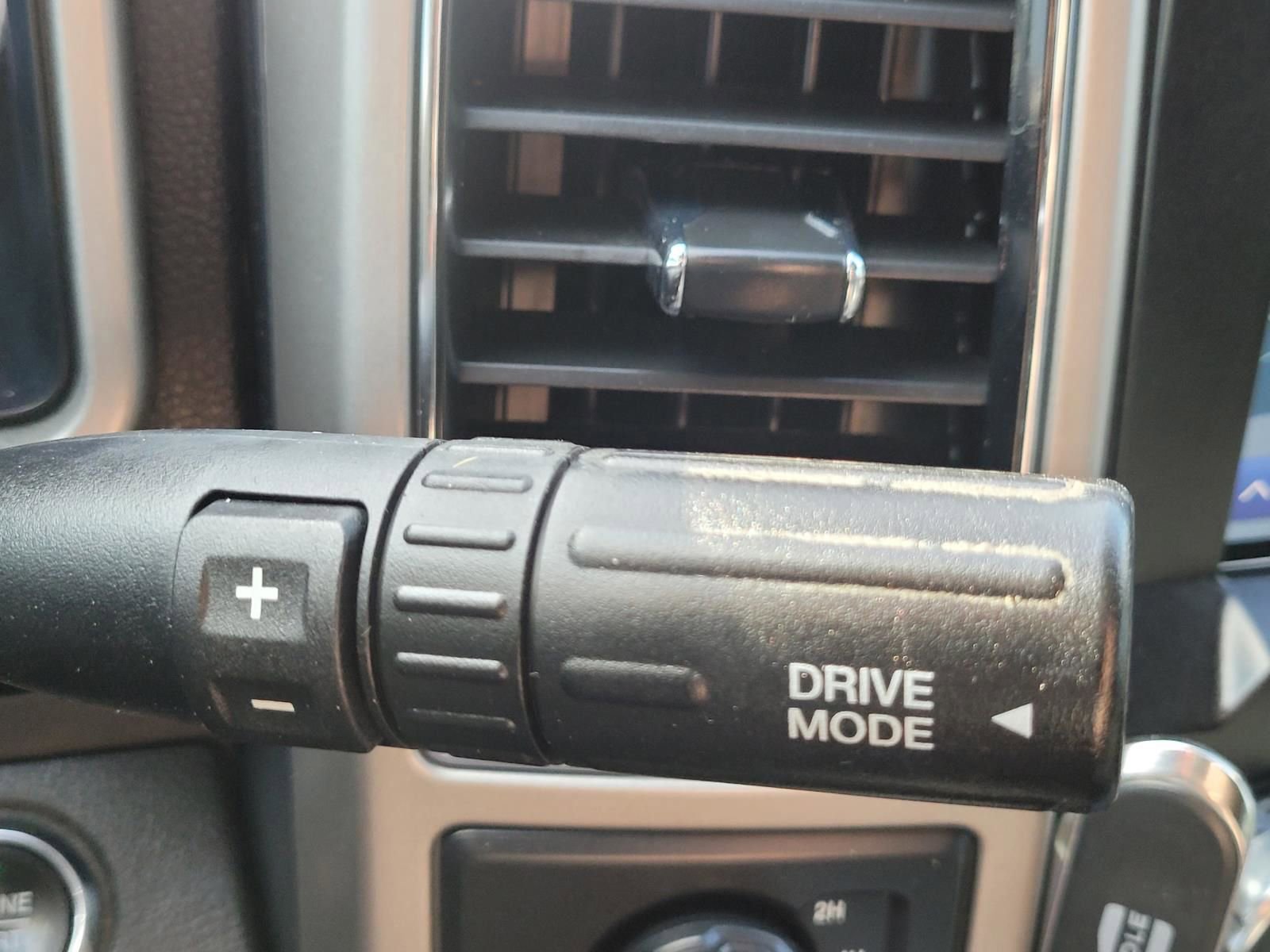 Used 2020 Ford F350 Lariat w/ Lariat Ultimate Package image 29