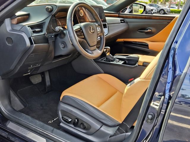 Used 2022 Lexus ES 350 w/ Premium Package image 11