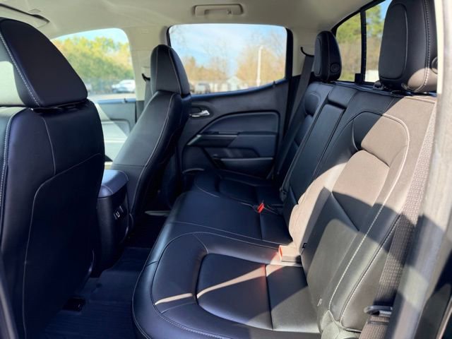 Used 2022 Chevrolet Colorado Z71 w/ Z71 Midnight Edition image 24