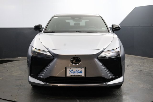 Used 2023 Lexus RZ 450e Premium w/ Technology Package image 3