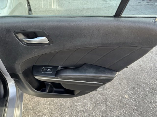 Used 2018 Dodge Charger R/T image 18