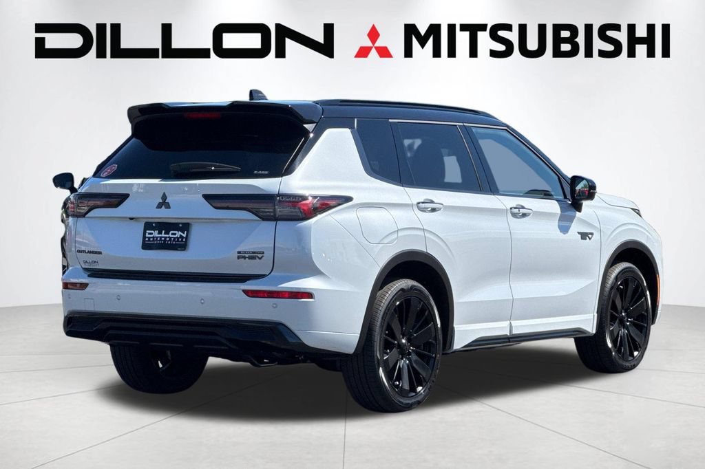 New 2026 Mitsubishi Outlander 4WD Plug-In Hybrid image 4