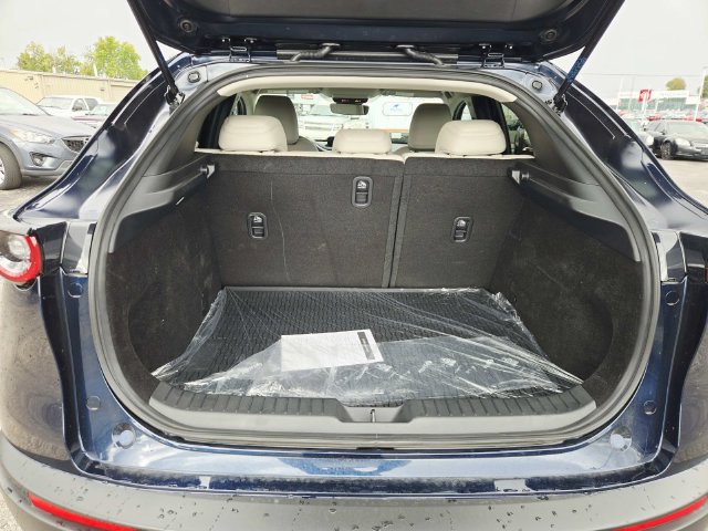 New 2026 MAZDA CX-30 AWD 2.5 S w/ Select Sport Pkg image 13