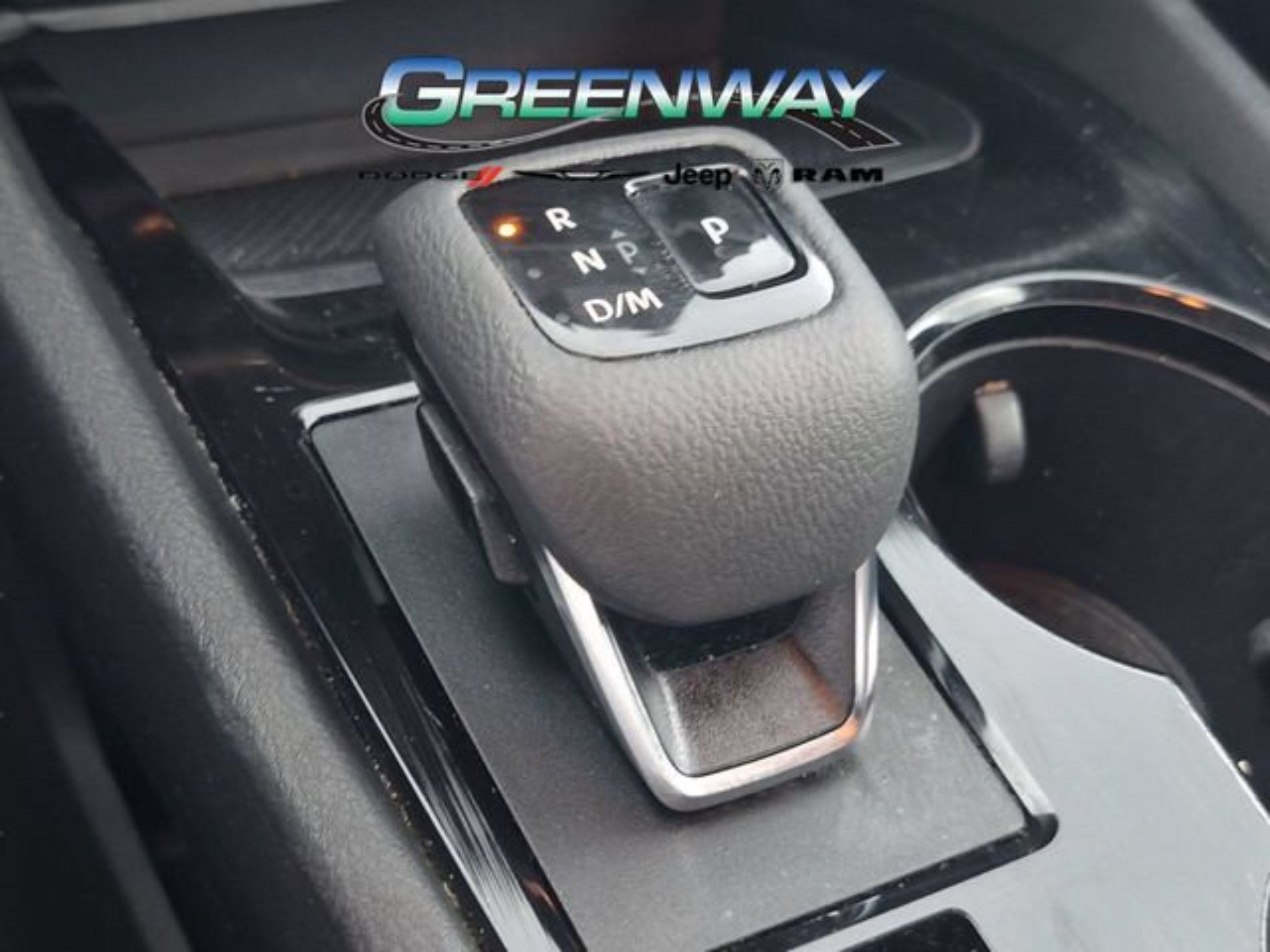 Used 2024 Nissan Rogue SV AWD/4WD image 20