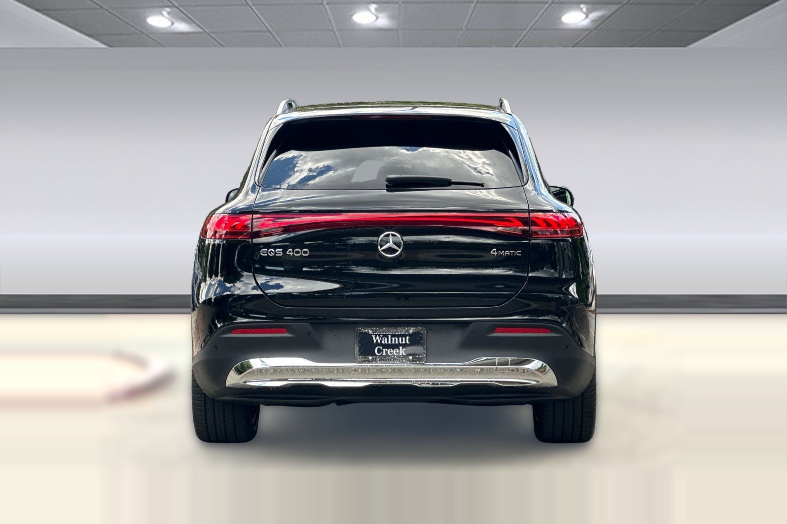 New 2026 Mercedes-Benz EQS 400 4MATIC SUV image 9