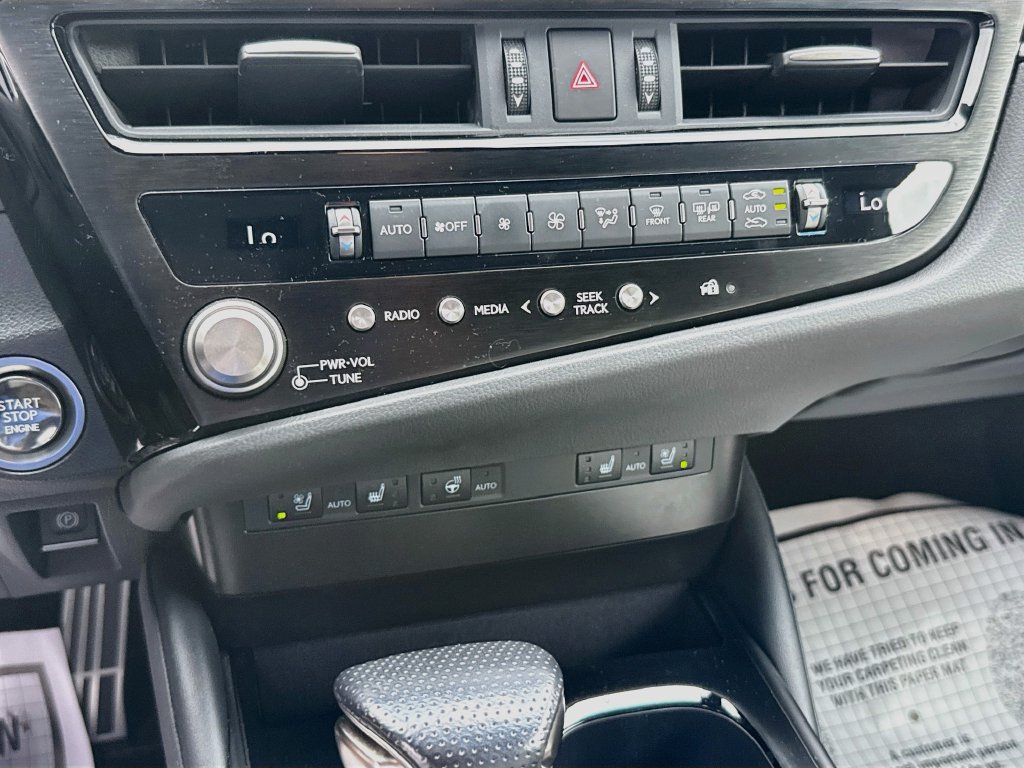 Used 2023 Lexus ES 350 F Sport w/ Accessory Package (Z1) FWD image 15