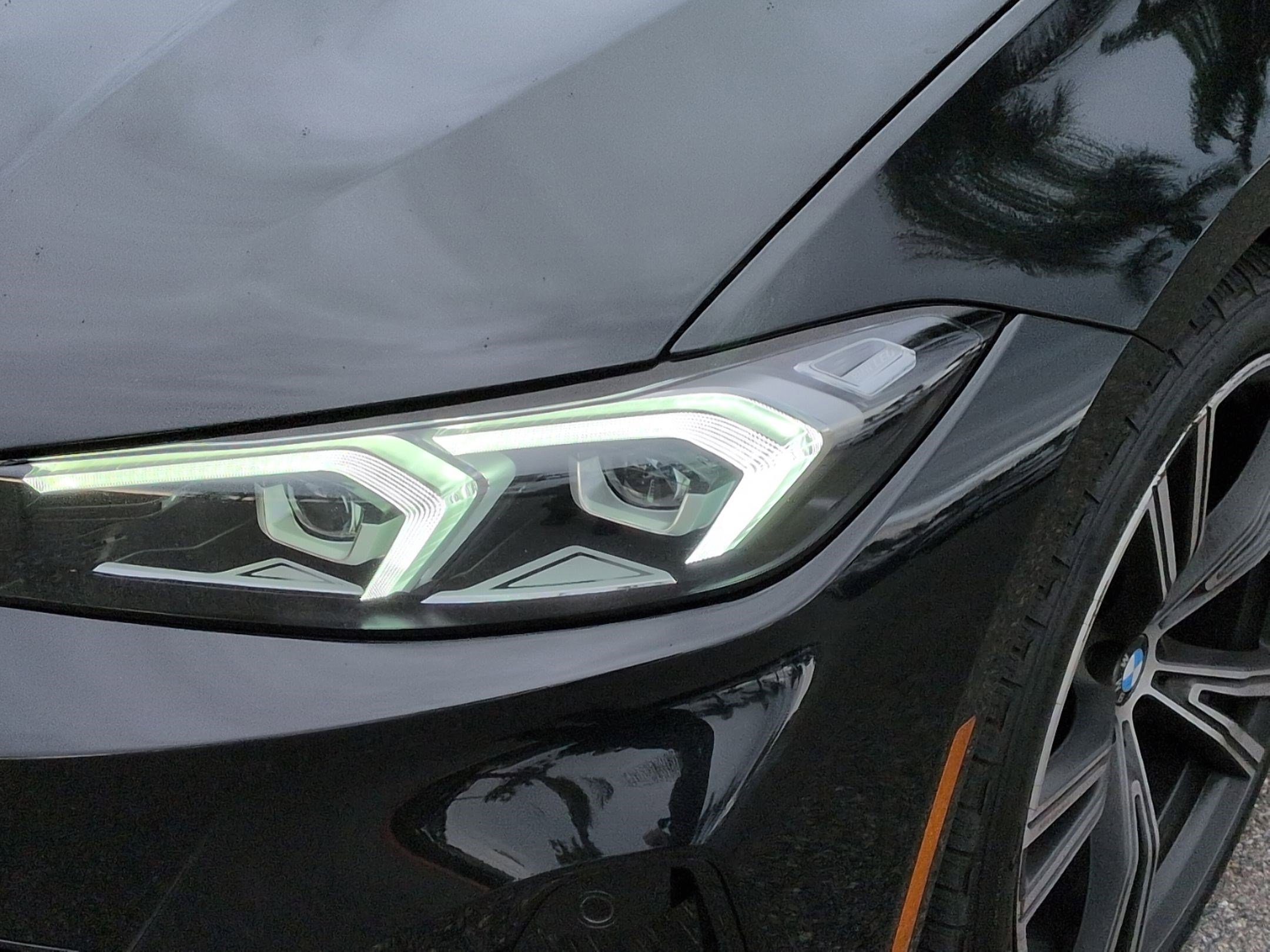 Certified 2023 BMW 330i Sedan w/ Premium Package image 6