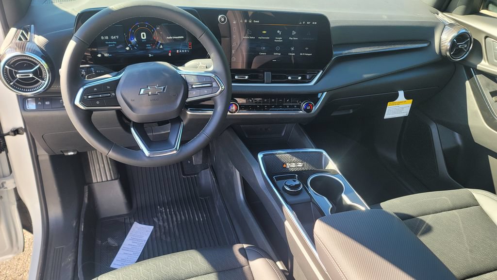 New 2026 Chevrolet Equinox LT w/ Convenience Package II FWD image 24
