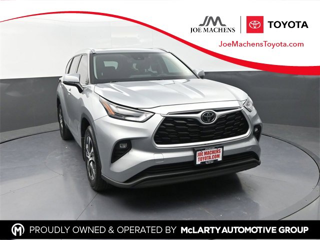 Used 2022 Toyota Highlander XLE