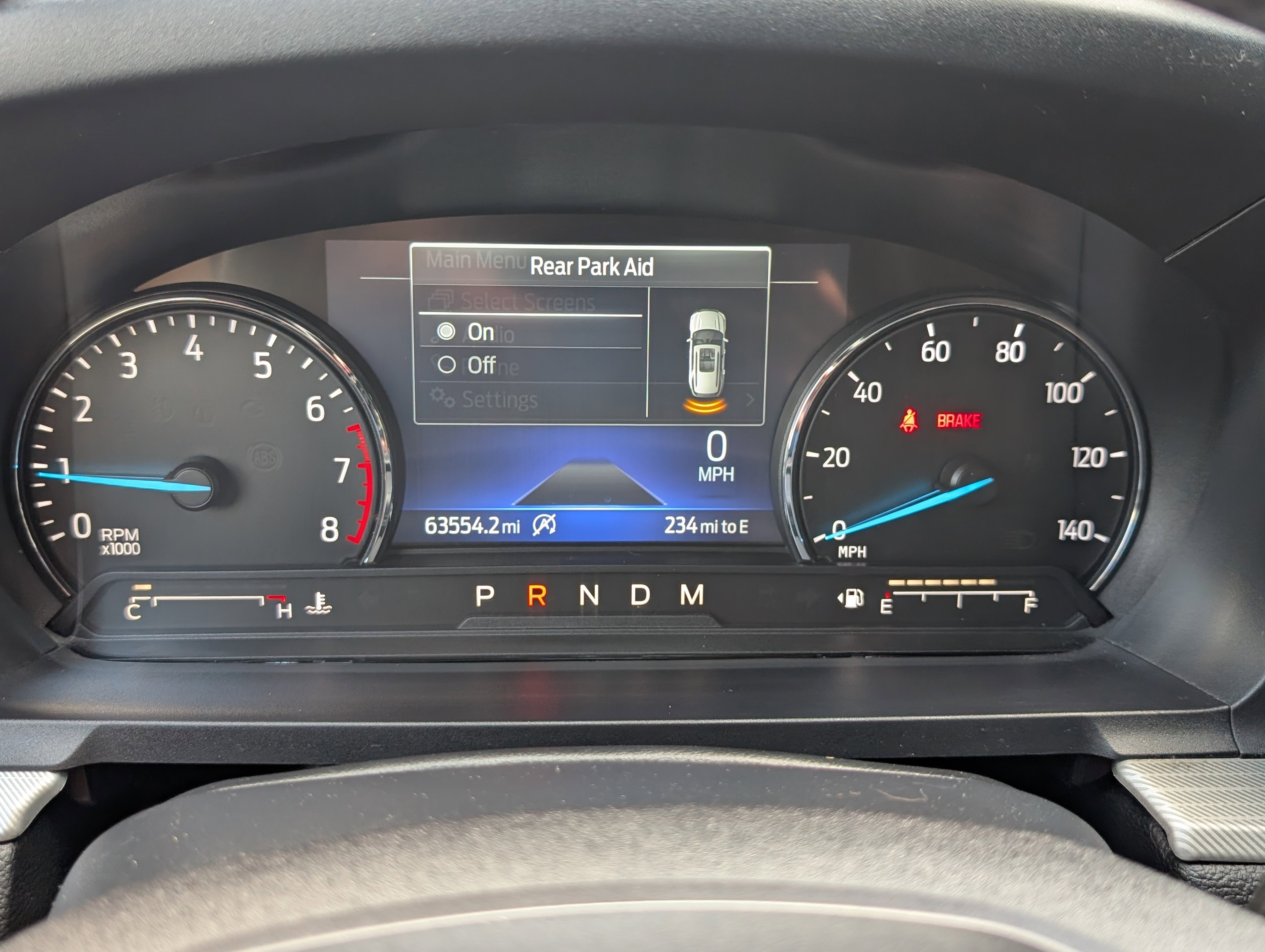 Used 2020 Ford Explorer XLT image 31