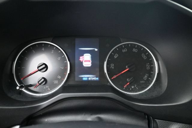 Used 2022 Toyota RAV4 XLE Premium AWD/4WD image 12