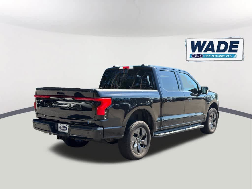 Used 2022 Ford F150 Lightning Lariat AWD/4WD image 5