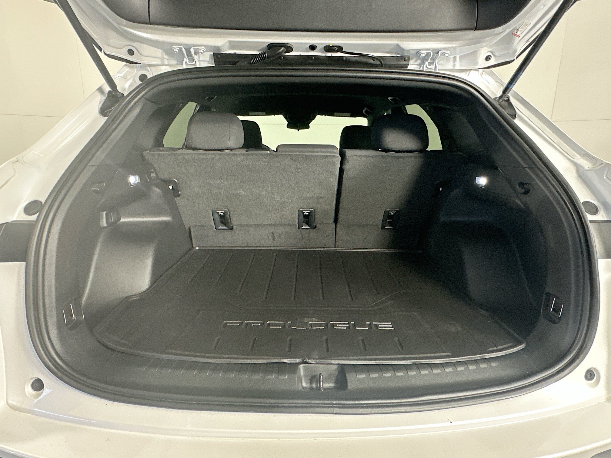 Used 2024 Honda Prologue EX image 29
