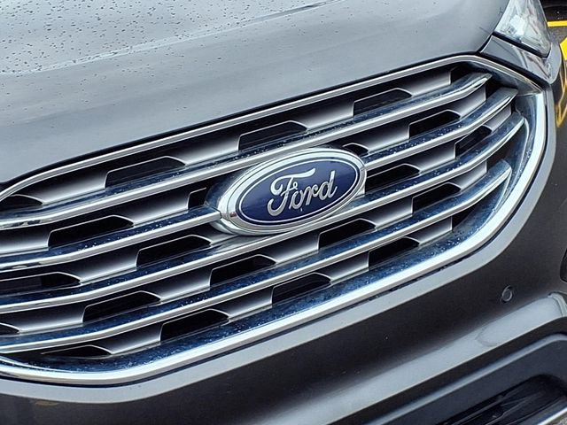 Used 2020 Ford Edge Titanium image 29