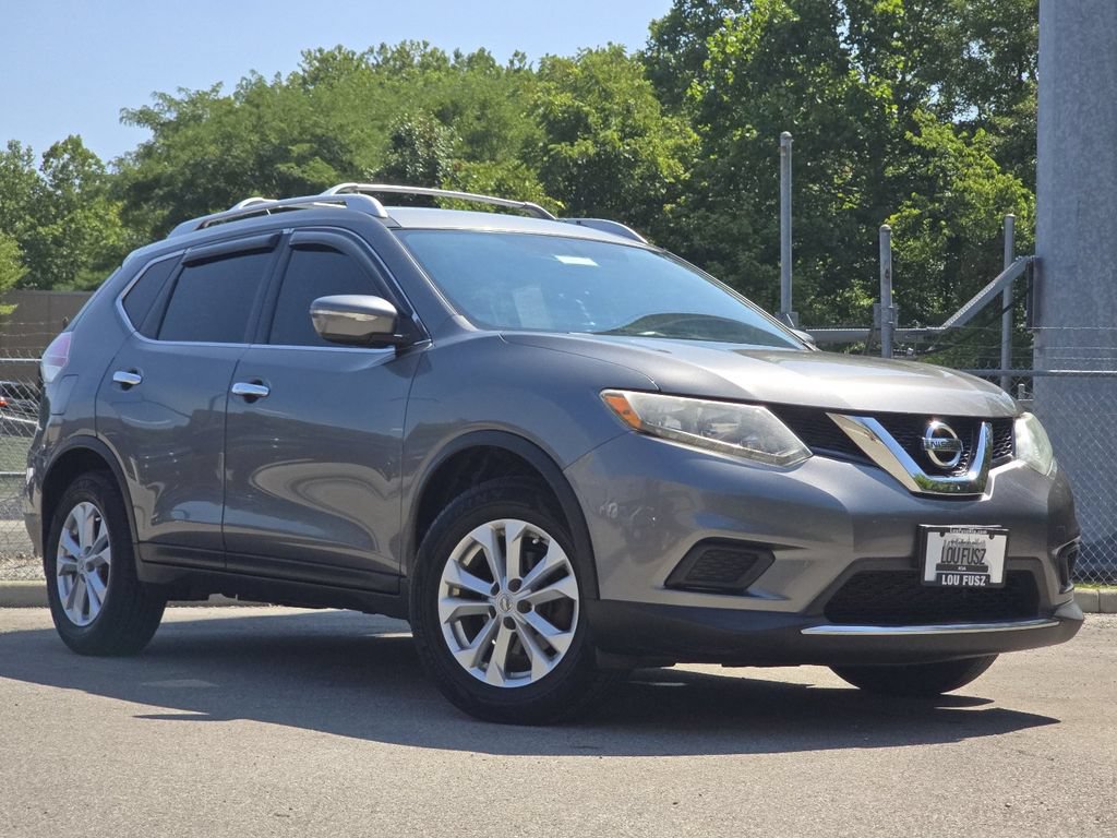 Used 2015 Nissan Rogue SV