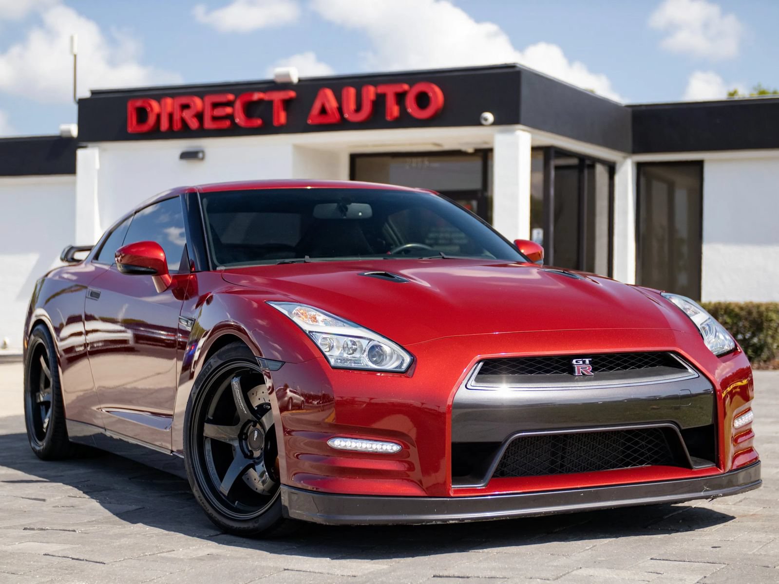 Used 2015 Nissan GT-R Black Edition AWD/4WD image 1