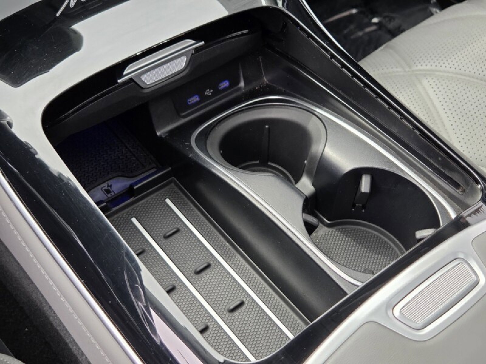 Certified 2023 Mercedes-Benz Maybach S 680 4MATIC image 32