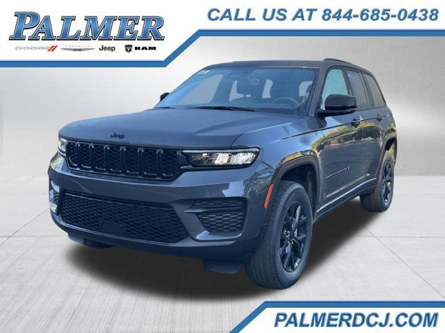 New 2025 Jeep Grand Cherokee Laredo image 1