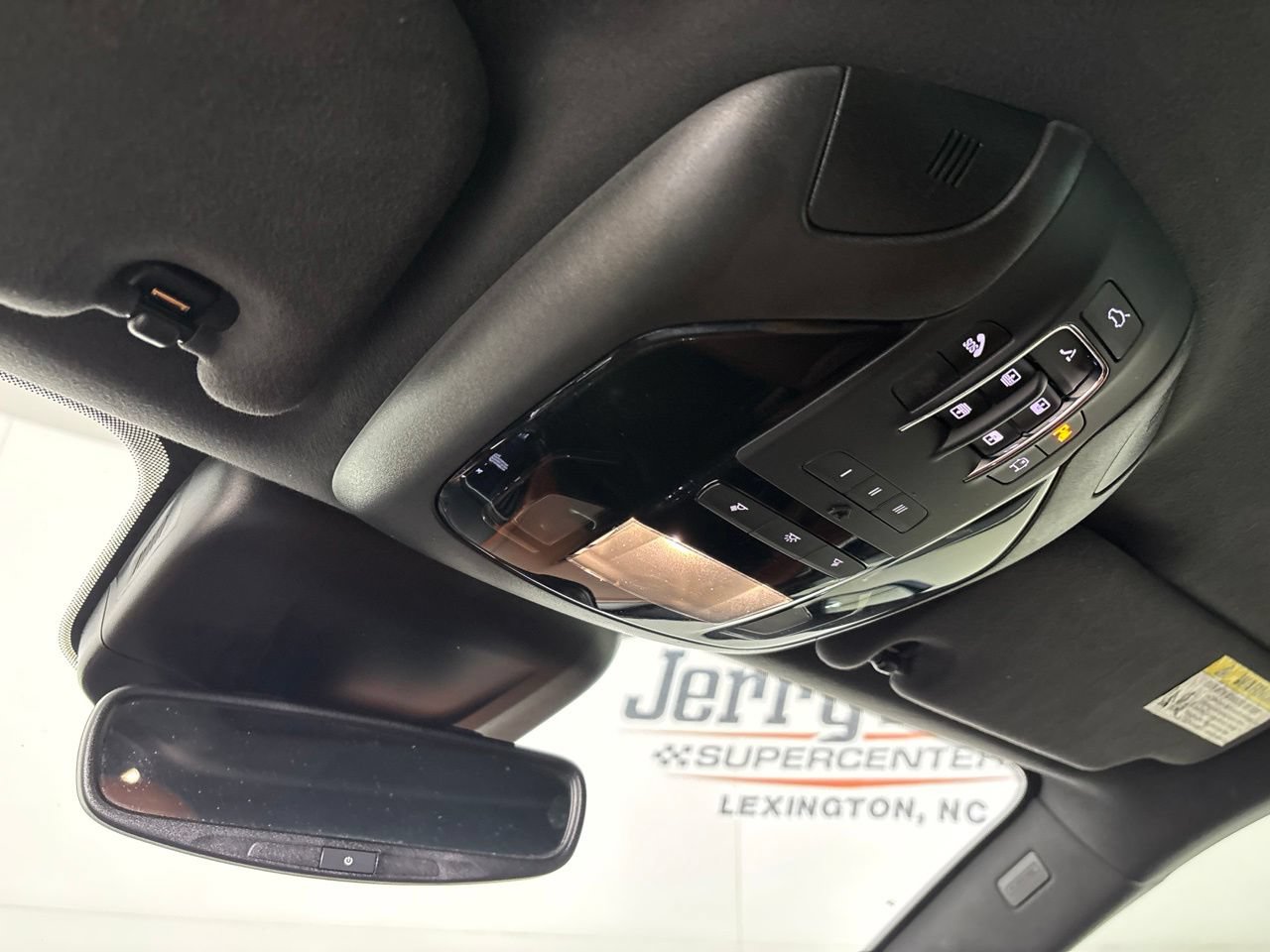 Used 2022 Maserati Levante GT AWD/4WD image 18