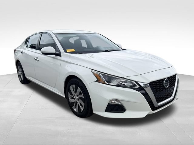 Used 2019 Nissan Altima 2.5 S FWD video 3