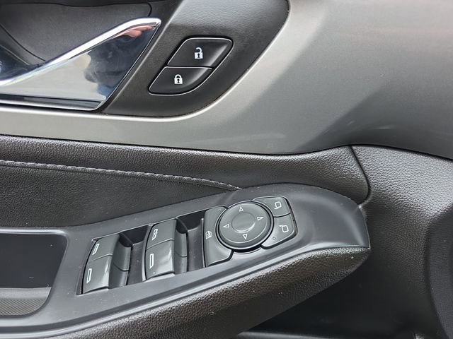 Used 2022 Chevrolet Traverse LT image 20