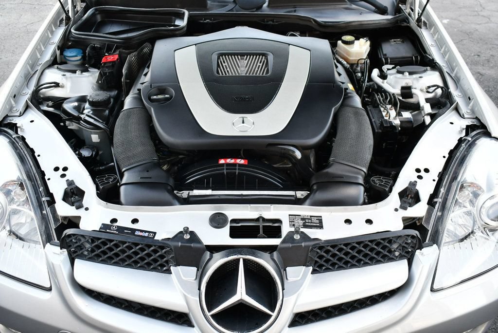 Used 2009 Mercedes-Benz SLK 300 image 64