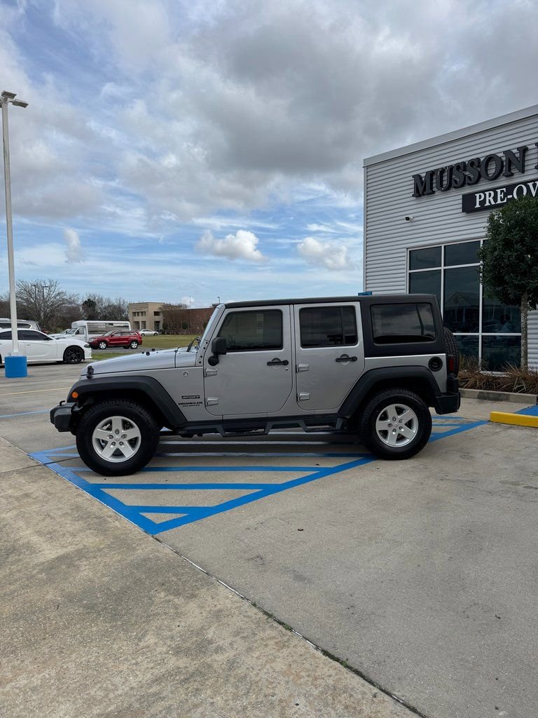 Used 2017 Jeep Wrangler Unlimited Sport w/ Quick Order Package 24S image 3