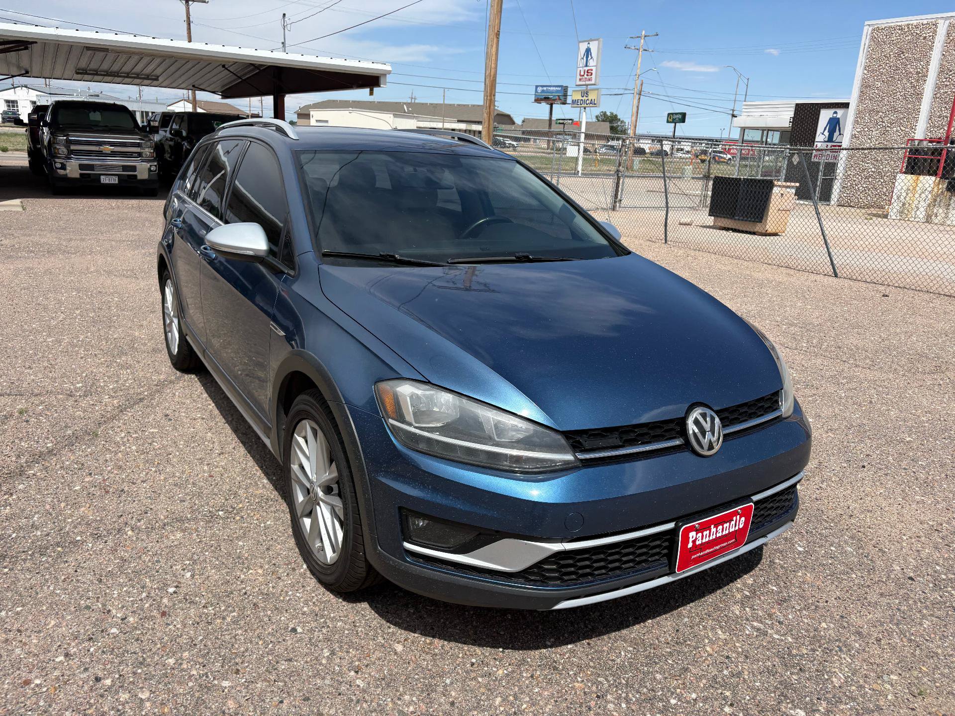 Used 2019 Volkswagen Golf Alltrack S AWD/4WD image 3