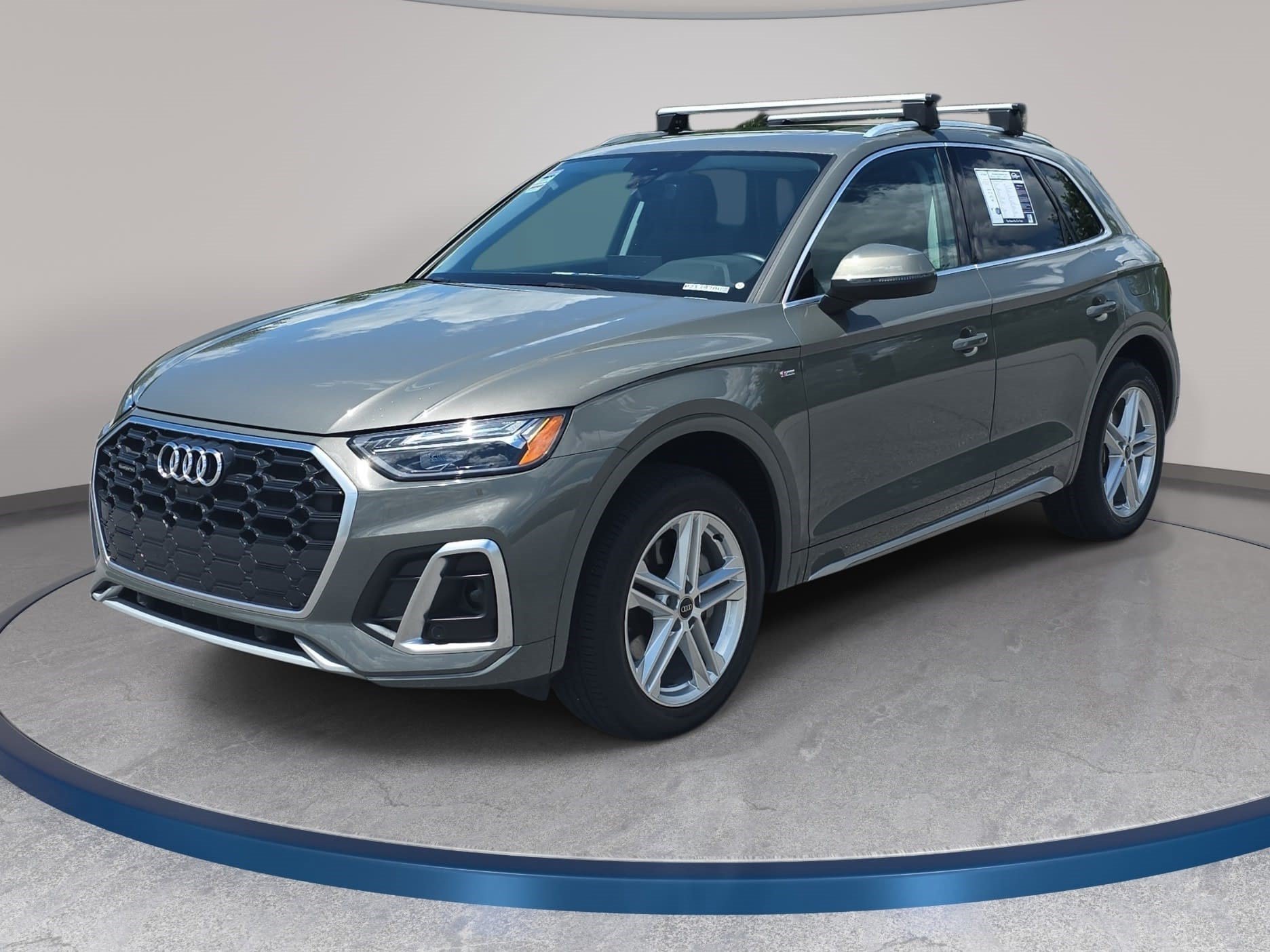 Used 2023 Audi Q5 e Premium Plus w/ Premium Plus Package AWD/4WD image 1